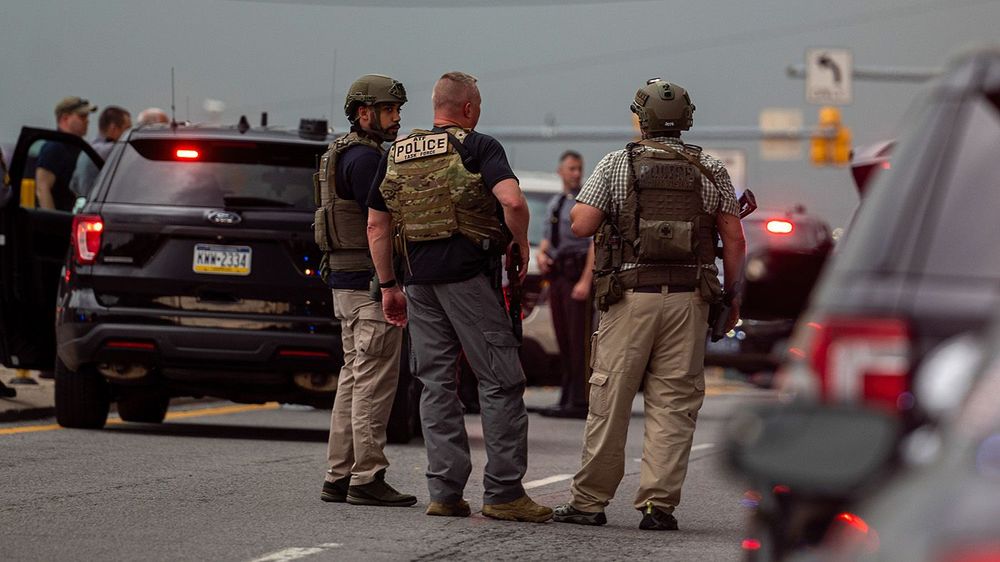 State police are searching for an alleged shooter in Pittston, US - 01 June 2022
