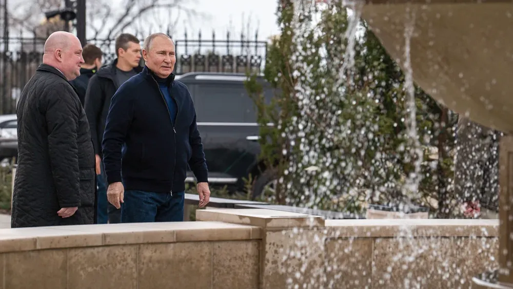 Путин приехал в Крым впервые с начала боевых действий на Украине
