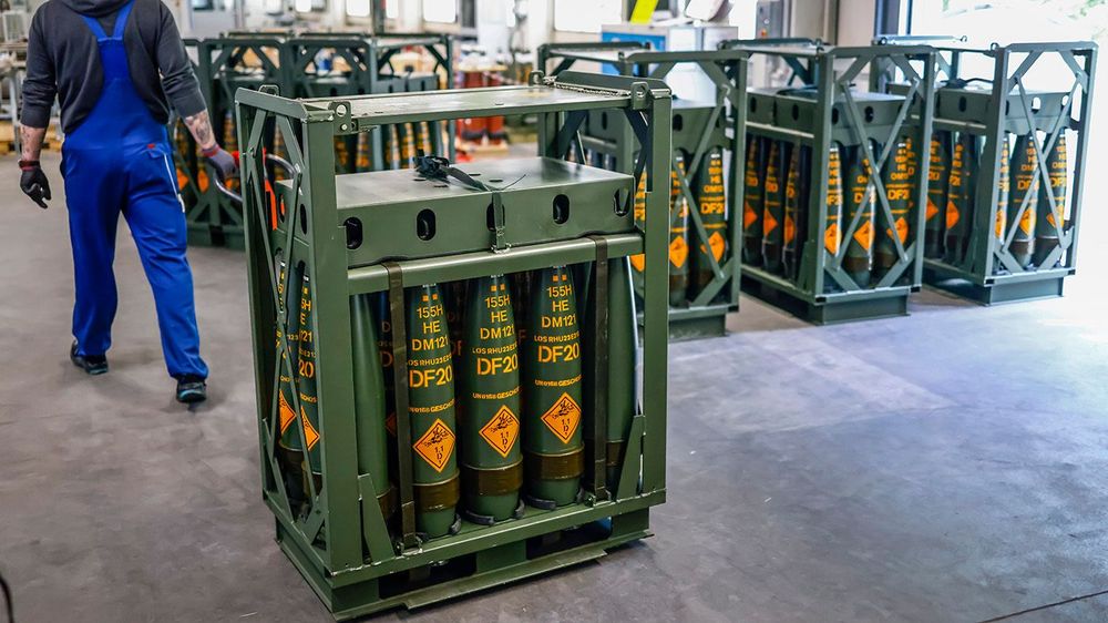Производство военной техники и вооружения на заводе концерна Rheinmetall в Унтерлюсе