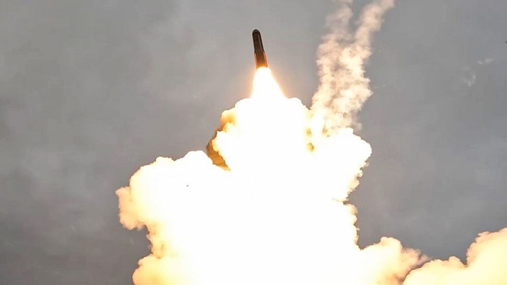 Yars intercontinental ballistic missile test launch from Plesetsk Cosmodrome