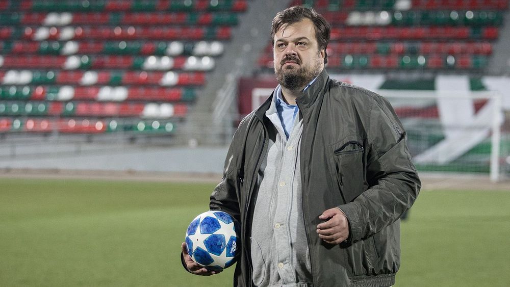 Спортивный комментатор Василий Уткин
