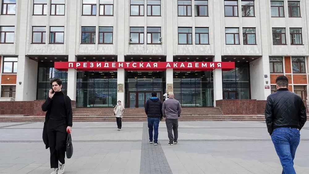TASS_69182798