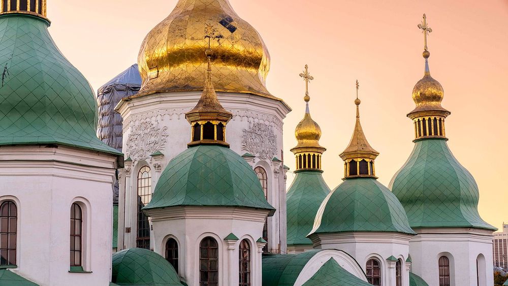 PHOTO-BRACKETING COMPOSITION: Saint SophiaЩs Cathedral with a beautiful evening sky in the background. Kyiv City *** PHO