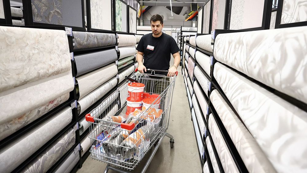 Petrovich building supplies store in Moscow Region