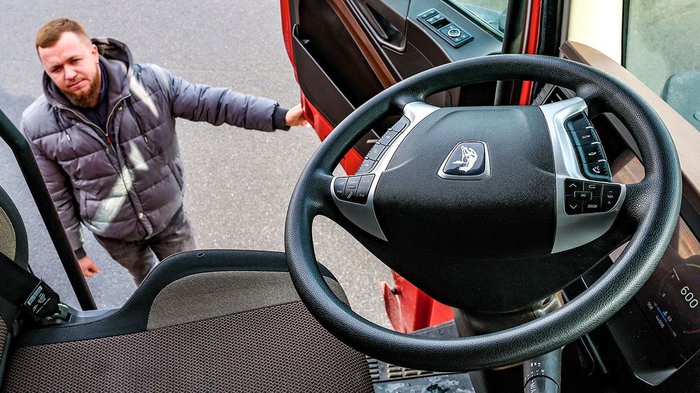 Ceremony marks launch of driverless trucks in Moscow Region