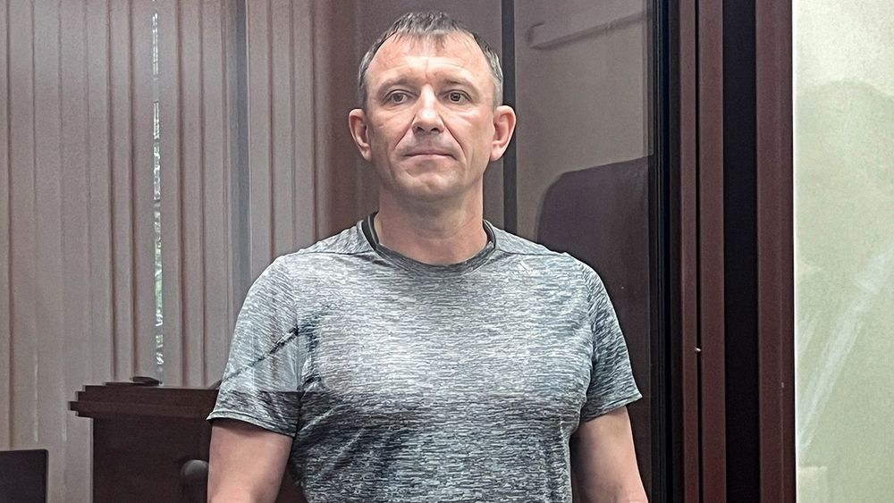 Popov, former commander of Russia's 58th army, appears in court