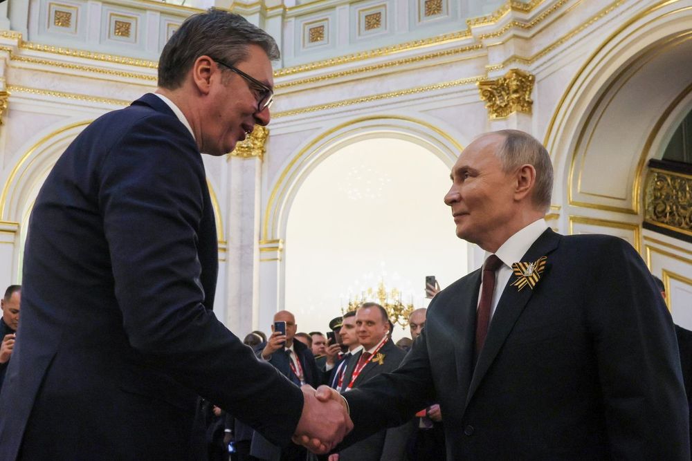 Вучич ответил на слухи о совместных "замыслах" с Путиным в ядерной сфере
