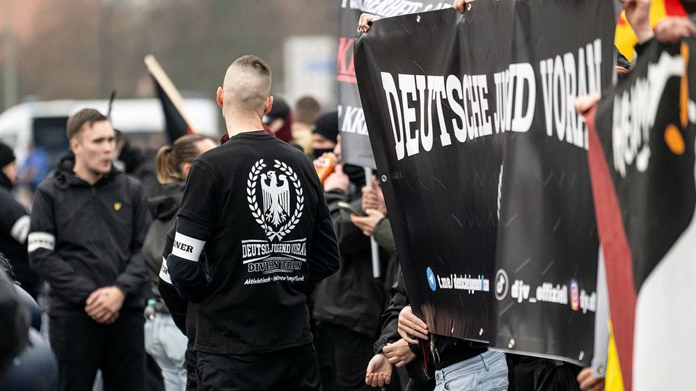 Demonstration by right-wing extremist group
