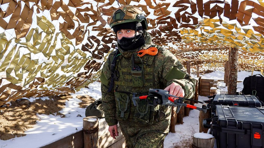 Russian military engineers undergo training