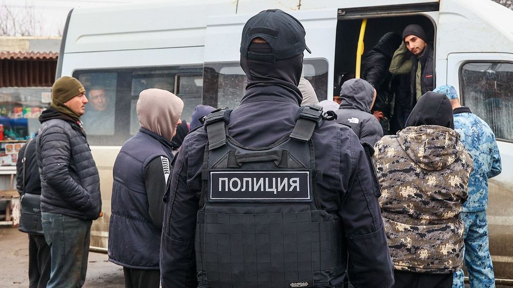 Police raid to identify illegal migrants in Volgograd, Russia