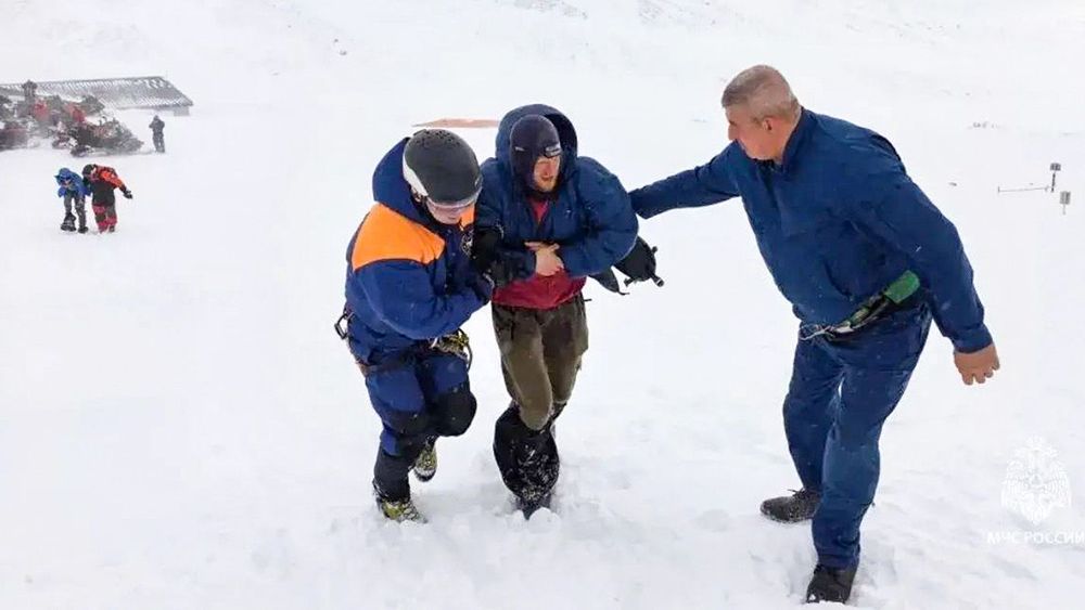 Tourists rescued on Kamchatka