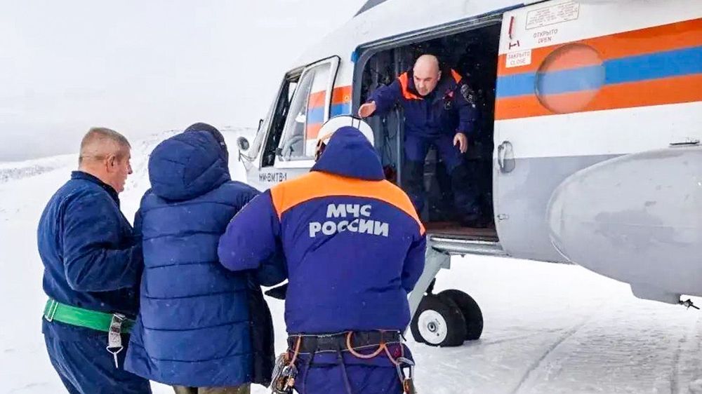 Tourists rescued on Kamchatka