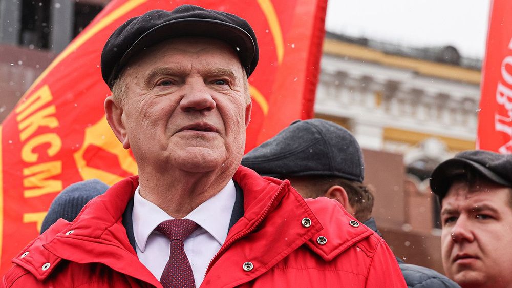 Flower laying ceremony in Moscow ahead of Cosmonautics Day