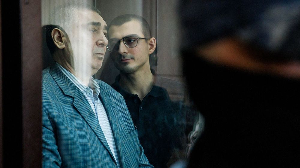 Оглашение приговора Шахину и Мутвалы Шыхлински в Кировском районном суде.