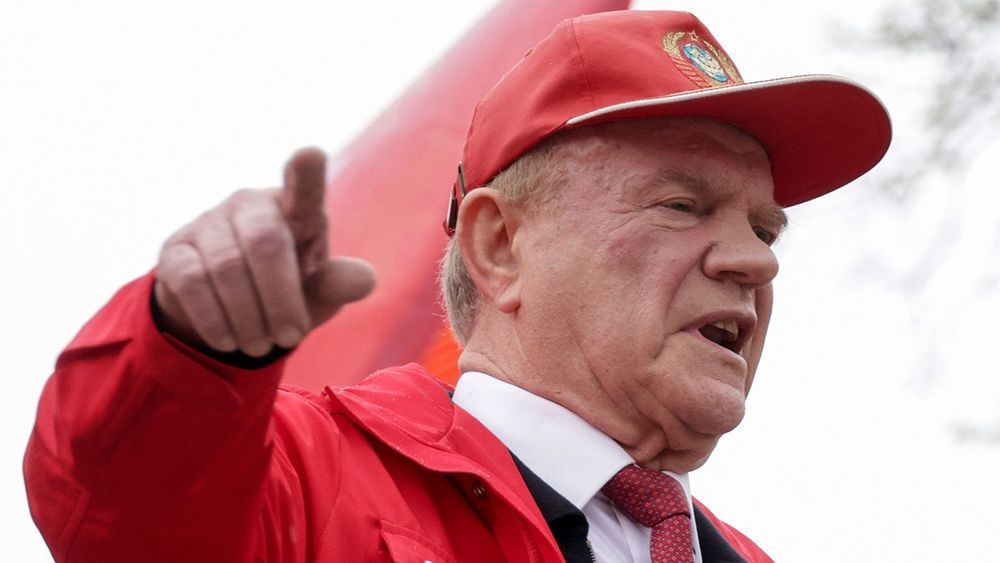 Russian Communist Party rally on eve of Victory Day