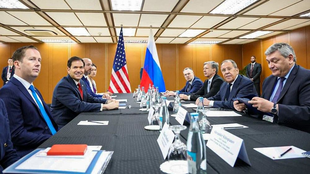 Russia's Foreign Minister Lavrov and US Secretary of State Rubio in Manila, Philippines