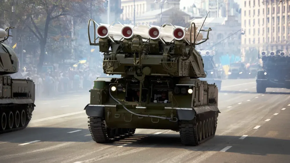Ukrainian_Buk_SAMs,_Independence_Day_parade_(2)
