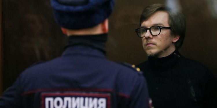 Осужденный за вымогательство у Чемезова экс-директор холдинга Собчак вышел из колонии