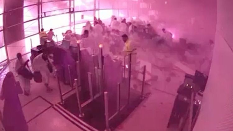13 человек погибли после ударов хуситов по аэропорту Эр-Рияда