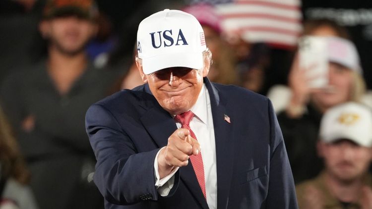 Трамп предложил американцам зарабатывать на разоблачении мошенников