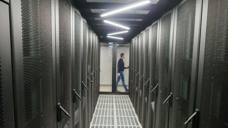 «Ъ»: Минцифры рекомендовало прятать самые важные дата-центры под землей