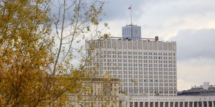 Политолог объяснил, о чем говорят крупные перестановки в кабмине РФ