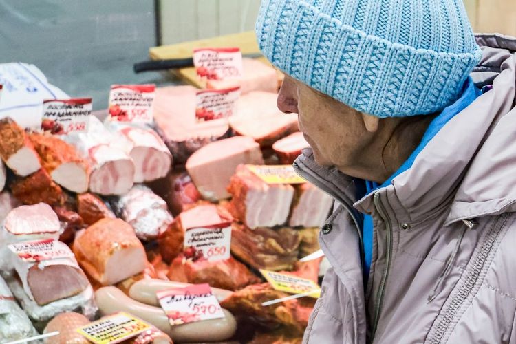 Россияне стали есть рекордно много мяса