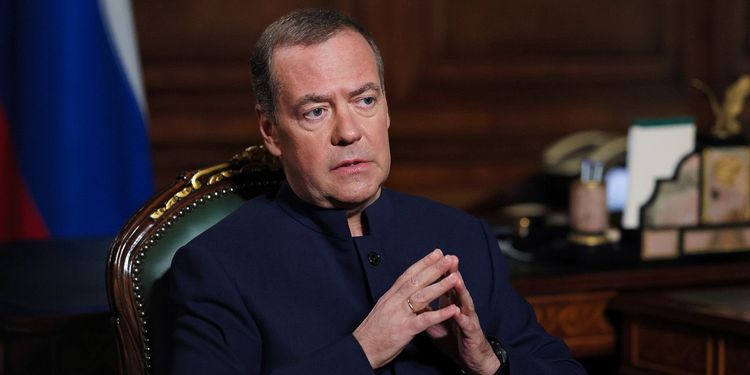 Медведев допустил пополнение «обменного фонда» после задержания основателя «Рыбаря» в Черногории