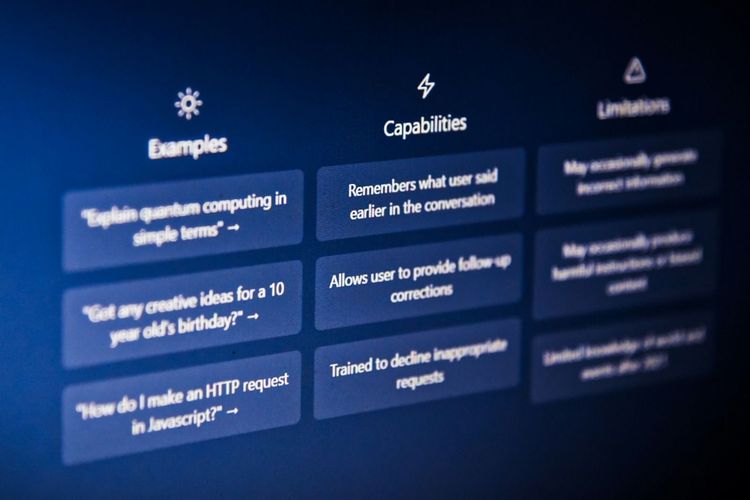 Ученые вывели формулу, предсказывающую выход из-под контроля чат-ботов с ИИ 