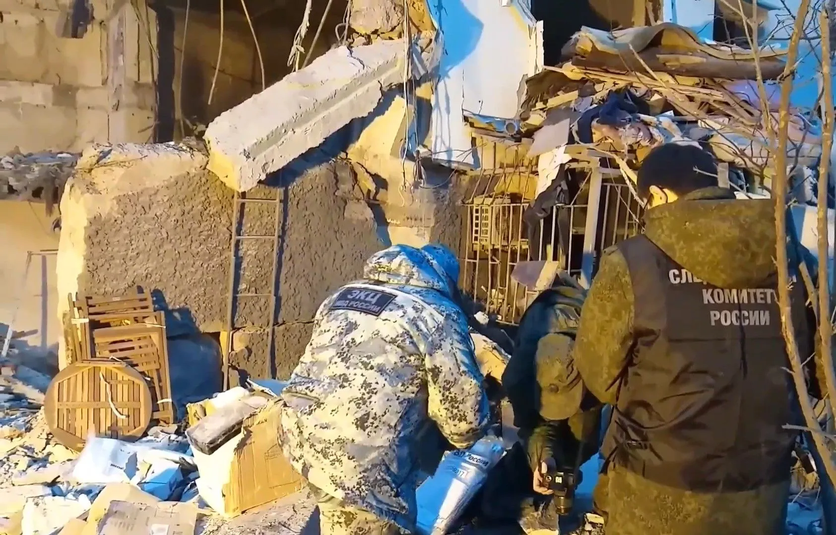 Взрыв в жилом доме в Севастополе. Фото: СК